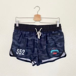 VUORI Clementine Short in Black Camo - Med